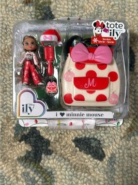 NIB Disney ily 4EVER Tote-ily Teenies Holiday Mini Doll Collectible Minnie Mouse